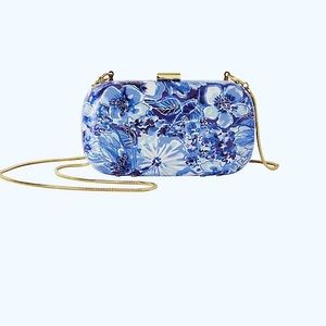 Lilly Pulitzer GWP Clutch